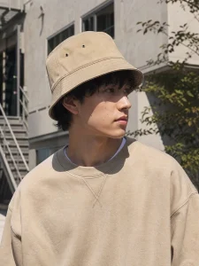 bucket hat